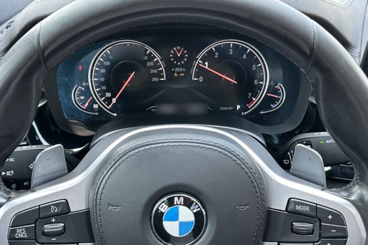 Used BMW 5 Series 2018 Restyled 530Li Luxury Edition M Sport Package Interior 5