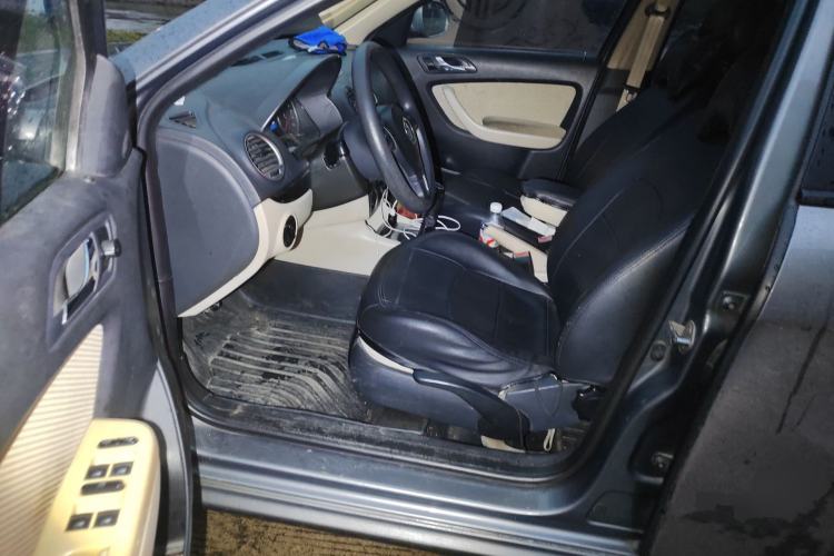 Used Volkswagen Lavida 2011 1.6L Manual Joy Version Driver Seat