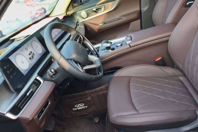 Used Chery Tiggo 8 PRO 2024 Champion Edition 390T Two-Wheel Drive Aoshi Version 7 Seats