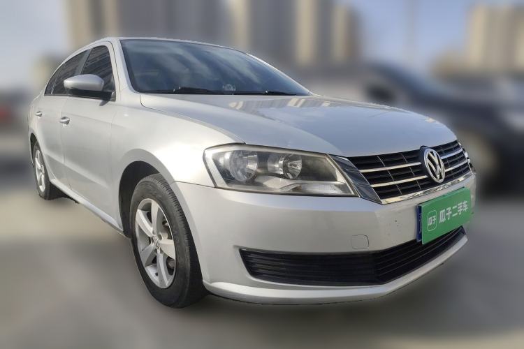 Used Volkswagen Lavida 2013 1.6L Automatic Fashion Edition
