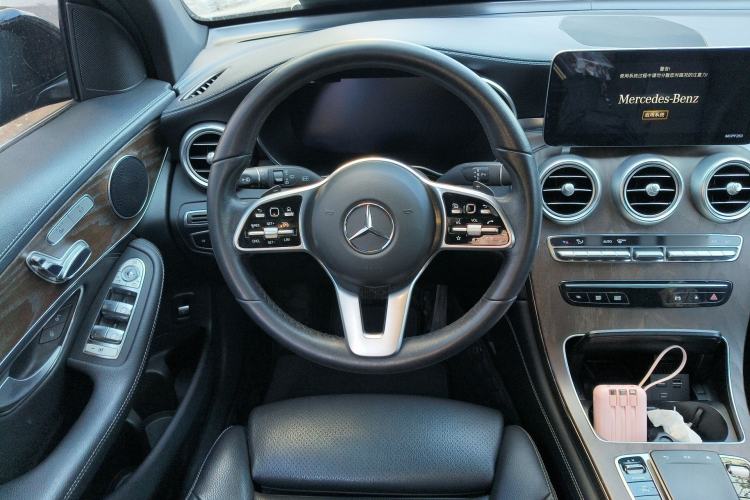 Used Mercedes-Benz GLC 2020 Facelift GLC 260 L 4MATIC Luxury Edition
