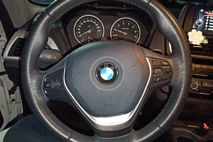 Used BMW 2 Series 2014 220i Leading Model
