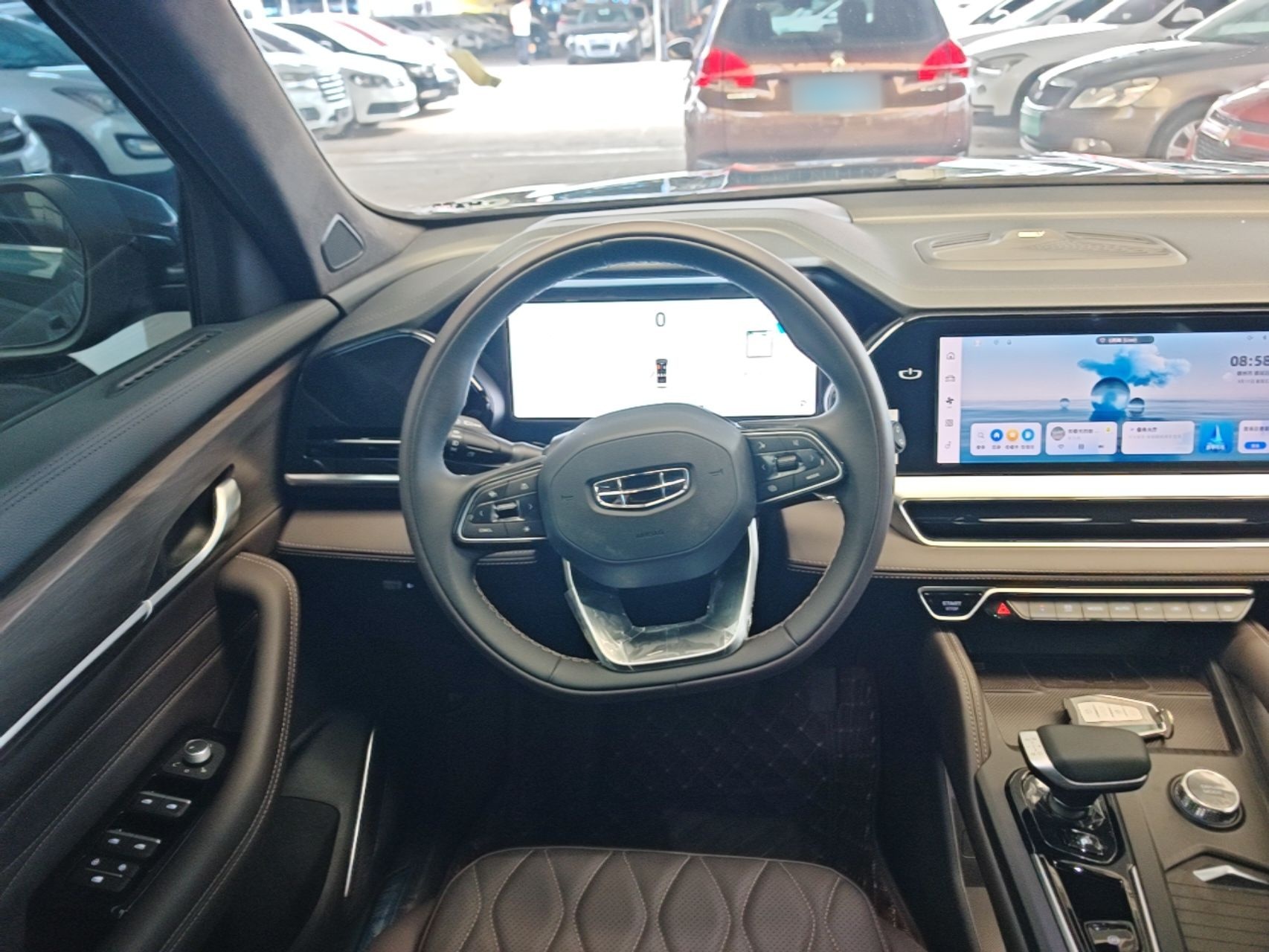 Geely Auto Monjaro L 2025 2.0TD Automatic Xingyun Version — снимка 13