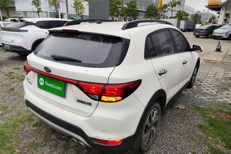 Used Kia KX Cross 2017 1.4L AT GLS
