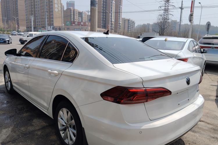 Used Volkswagen Bora 2021 1.5L Manual Comfort Smart Connect Edition
