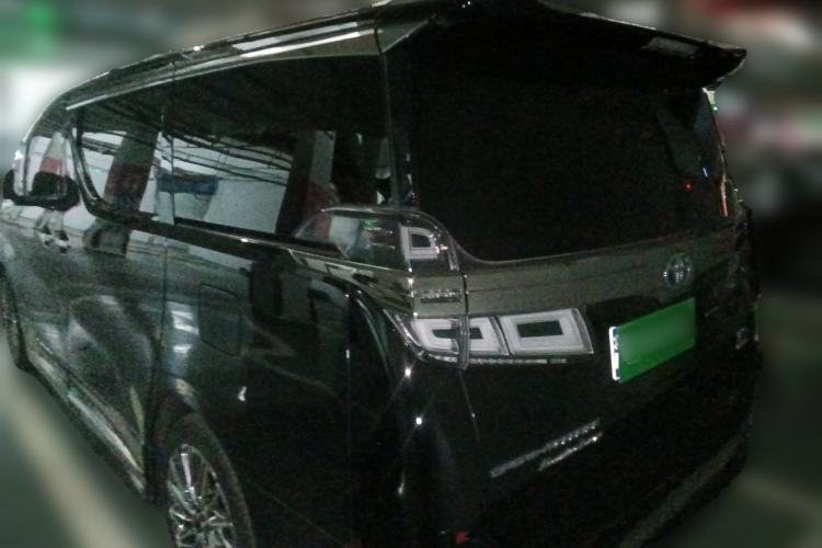 Used Toyota Vellfire 2021 Crown Dual-Engine 2.5L HV Supreme Edition