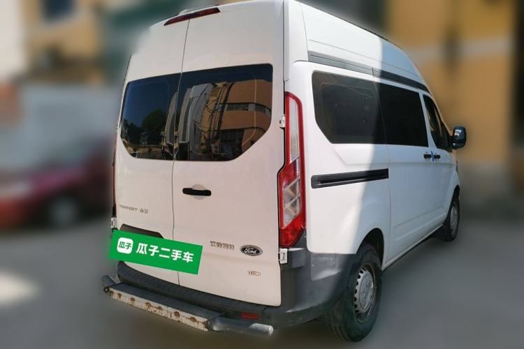 Used Ford Transit 2019 2.0T Diesel Multi-Purpose Commercial Vehicle Short Wheelbase Mid-Roof Design 6-Seater China VI Standard
