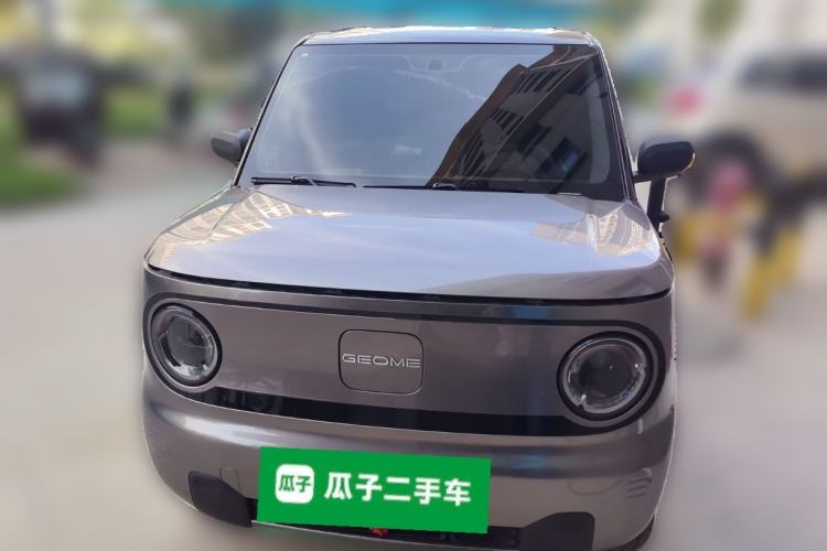 Used Geely Galaxy Panda 2024 Panda Mini 200km Endurance Bear
