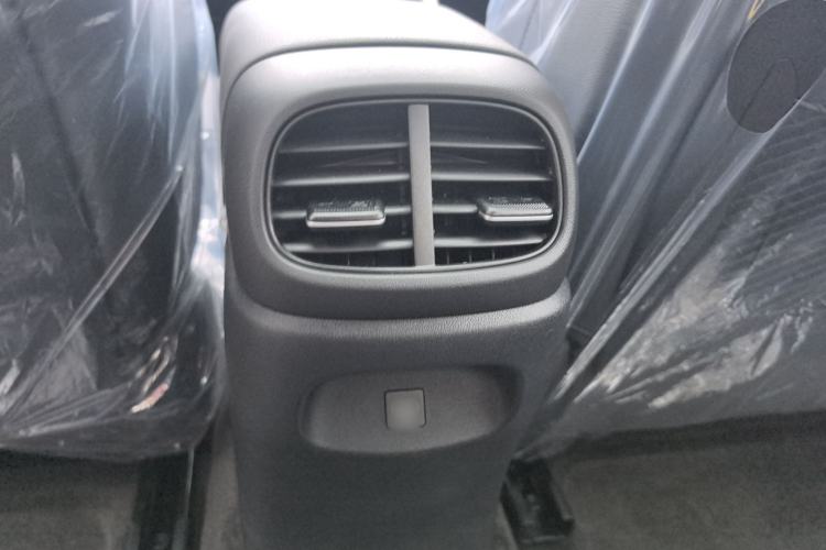 Used Hyundai Elantra 2023 1.5L CVT GLX Elite Edition Interior 5