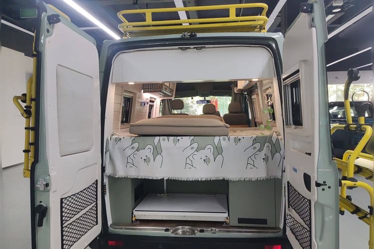 Used SAIC MAXUS V80 RV 2022 2.0T Traveler RVLIFE Camping Edition