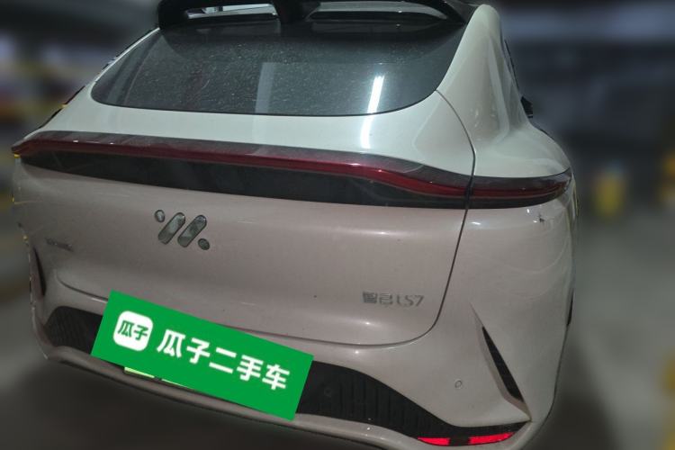 Used IM LS7 2023 90 kWh Elite Rear-Drive Version