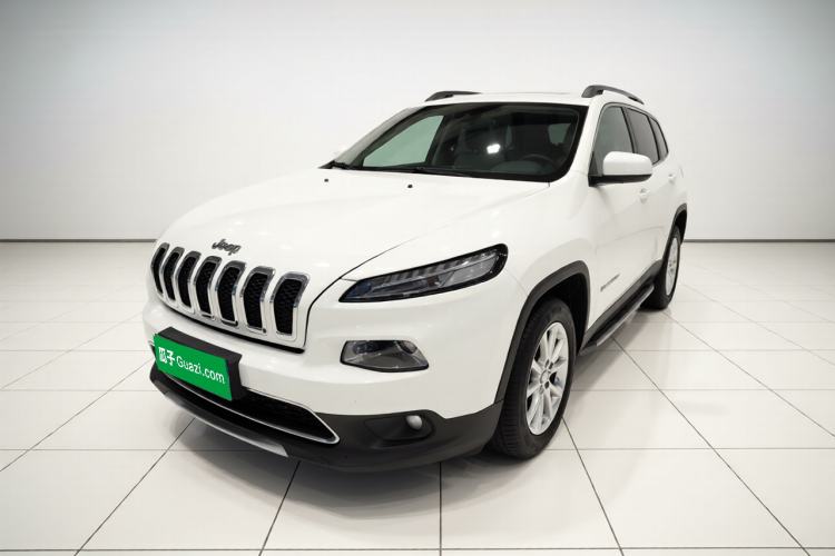 Used Jeep Cherokee 2017 2.4L Leading Smart Edition Guazi used car, China used car export, Used car for sale, Used cars, Cheapest cars for sale