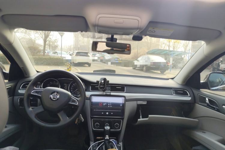 Used Skoda Superb 2013 1.8TSI Automatic MingShi Edition
