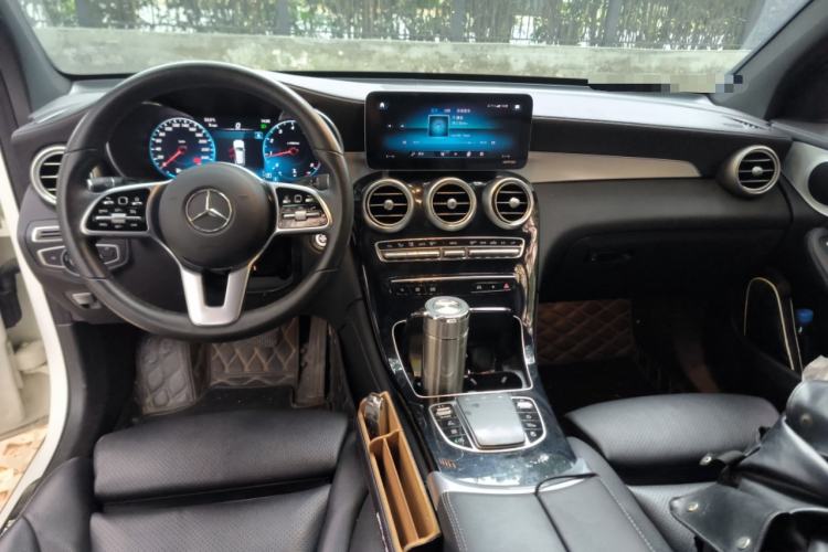 Used Mercedes-Benz GLC 2020 Facelifted GLC 260 L 4MATIC Dynamic Edition
