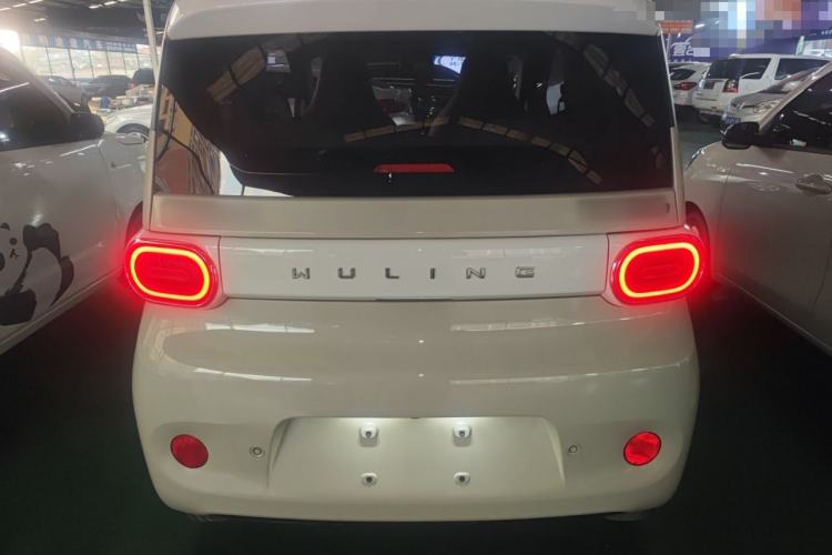 Used Wuling Hongguang MINIEV 2024 3rd Generation 215km Advanced Version Rear