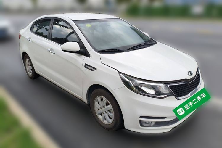 Used Kia K2 2015 Sedan 1.4L MT GLS Front Right 45 Deg