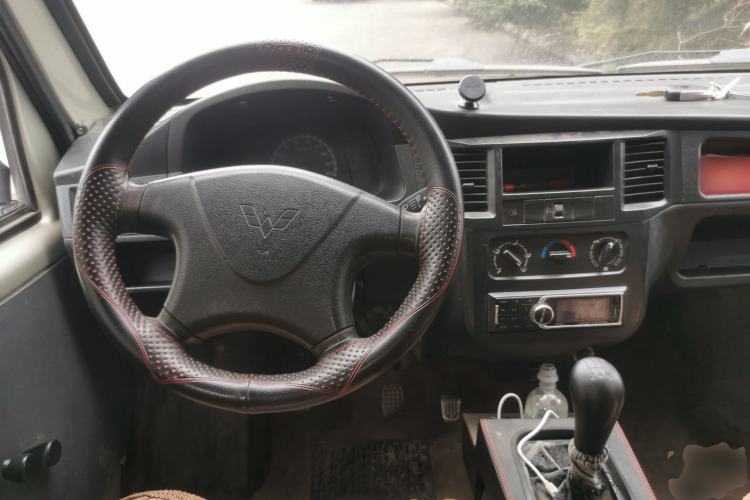 Used Wuling Zhiguang 2013 1.0L Base Version