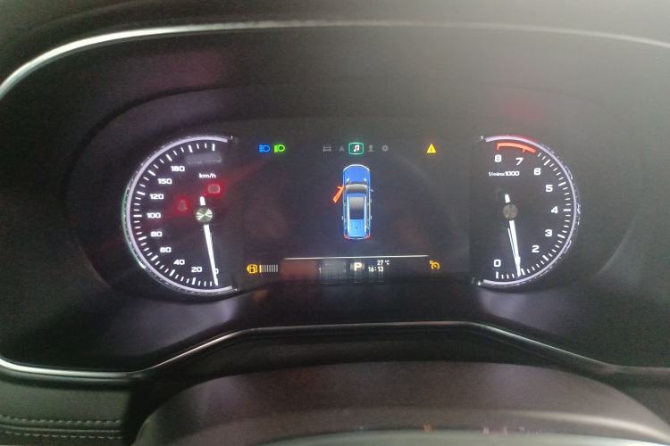 Used Roewe RX8 2018 30T Smart Connectivity Two-Wheel Drive Flagship Edition