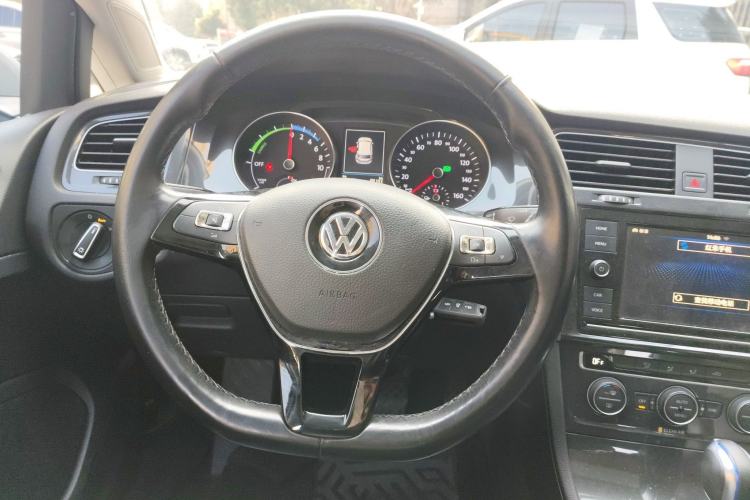 Used Volkswagen Golf Pure Electric 2020 Chari