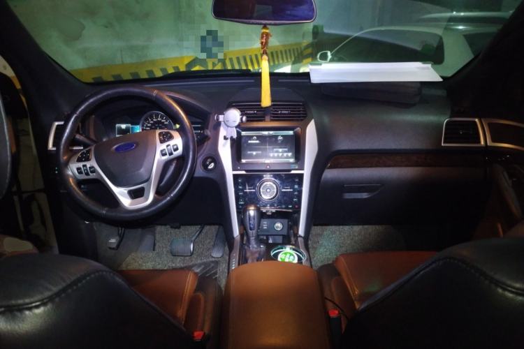 Used Ford Explorer 2013 3.5L Deluxe Model