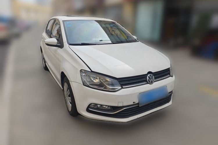 Used Volkswagen Polo 2016 1.6L Automatic Comfort Model Front Right 45 Deg