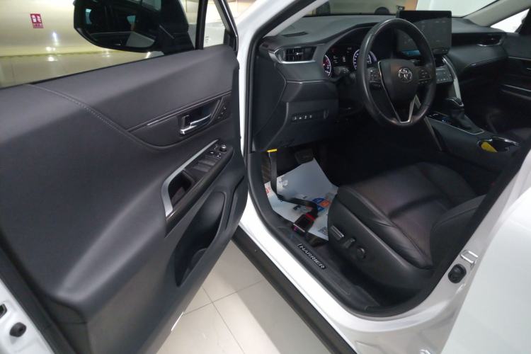 Used Toyota Harrier 2023 2.0L CVT Two-Wheel Drive Deluxe Edition