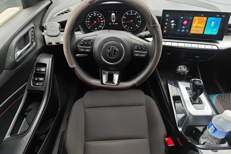 Used MG 5 2021 300TGI DCT Elegant & Trendy Edition