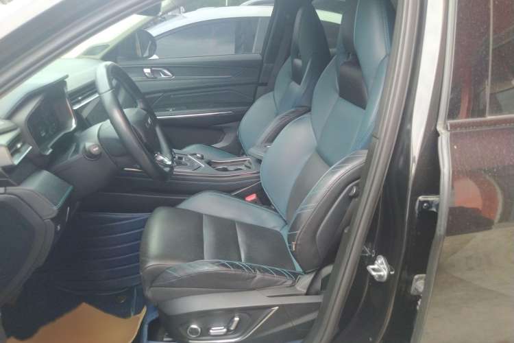 Used Lynk & Co 05 2020 2.0TD Two-Wheel Drive Shine Halo