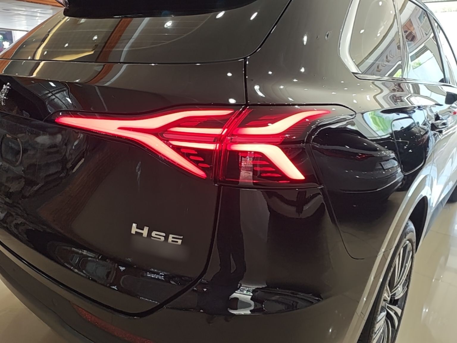 Hongqi HS6 PHEV 2026 240 Smart Hybrid Version — снимка 9