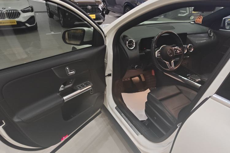 Used Mercedes-Benz GLA 2020 GLA 200
