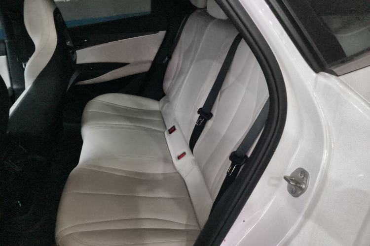 Used BYD Seal 06 New Energy 2024 DM-i 80KM Luxury Model
