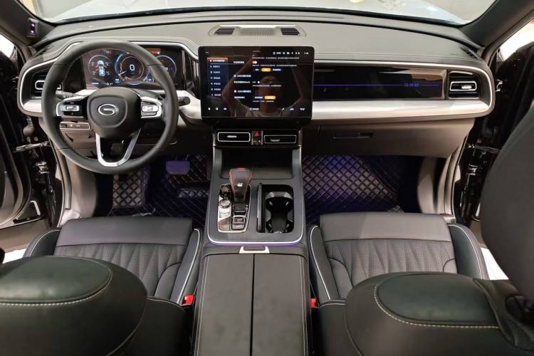 Used GAC Trumpchi GS8 2022 Linghang Series 2.0 TGDI Two-Wheel-Drive Luxury Smart Connectivity Version (7 Seats) Interior 5