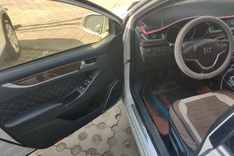 Used Zotye Z500 2015 1.5T Manual Luxury Model Driver Seat