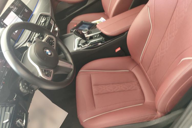 Used BMW 5 Series 2022 Second Facelift 530Li Leading Edition M Sport Package
