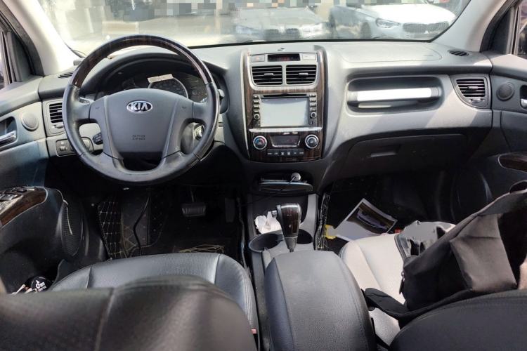 Used Kia Sportage 2013 2.0L Automatic Two-Wheel Drive GLS Trim Interior 2