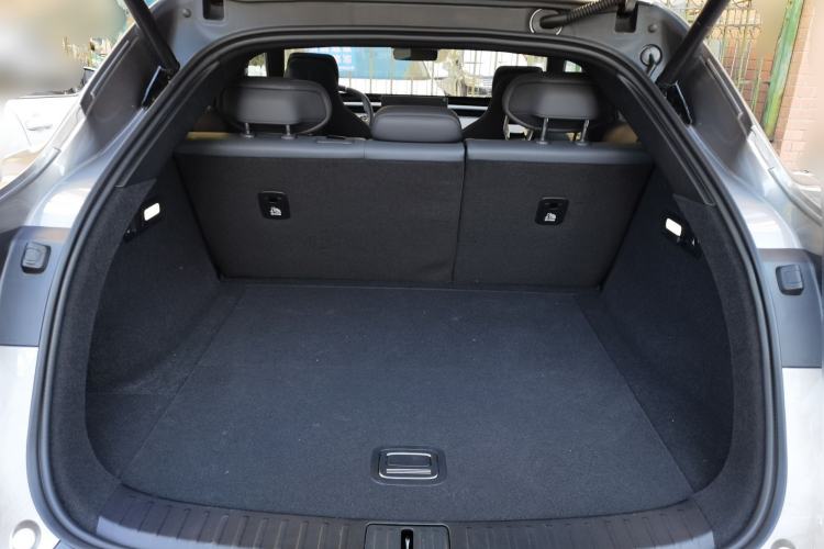 Used Xiaomi Auto YU7 2025 Ultra-Long Range Rear-Wheel Drive Version
