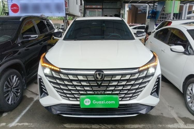 Used CHANGAN UNI-Z New Energy 2024 Blue Whale Smart Electric iDD 125km Beyond Edition Front