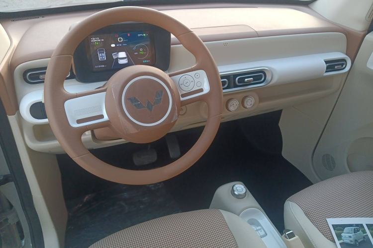 Used Wuling Hongguang MINIEV 2024 3rd Generation 215km Youth Edition