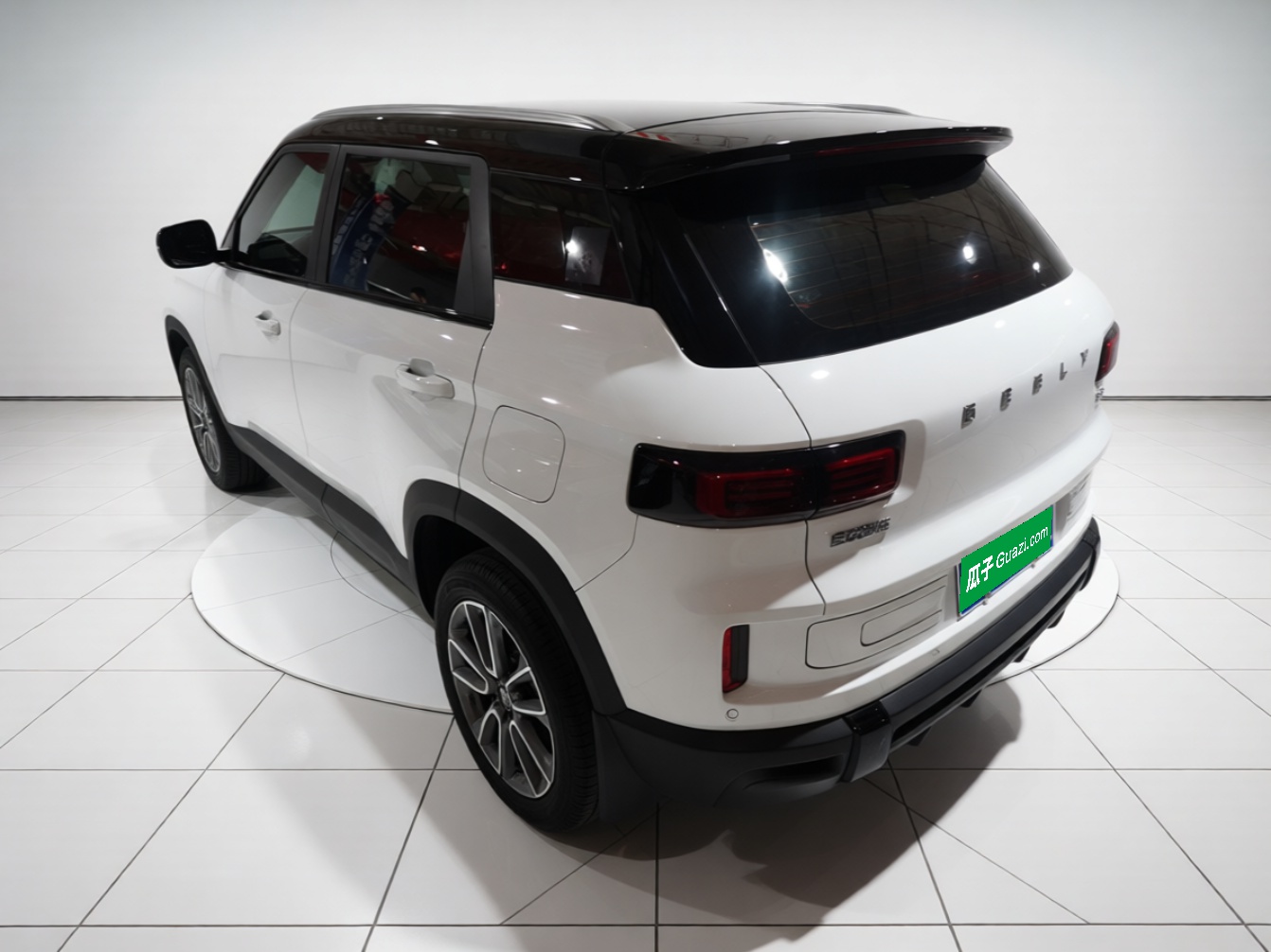 Geely Auto icon 2026 Model Chocolate 1.5TD Pure & Refined Edition — снимка 4