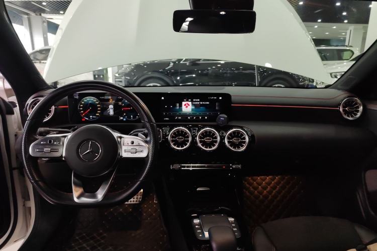 Used Mercedes-Benz CLA 2021 CLA 200 Shooting Brake
