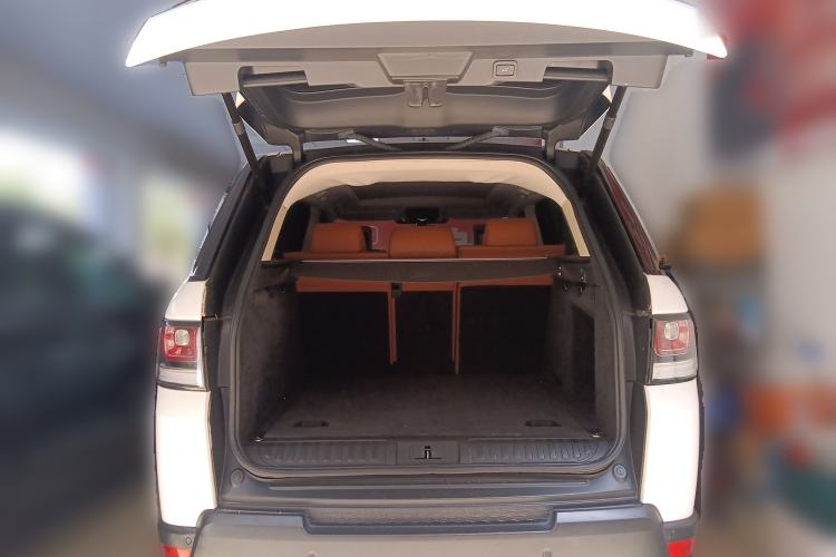 Used Land Rover Range Sport 2016 3.0 SC V6 HSE DYNAMIC Trunk