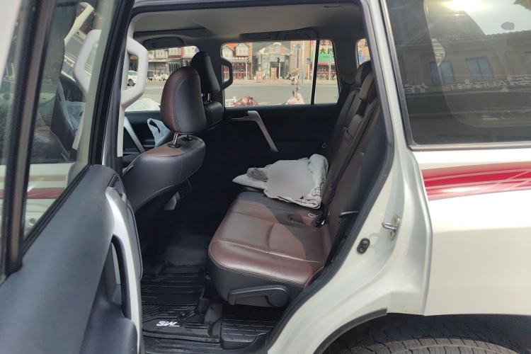 Used Toyota Prado 2019 3.5L Automatic TX-L Deluxe Edition with Rear-Mounted Spare Tire