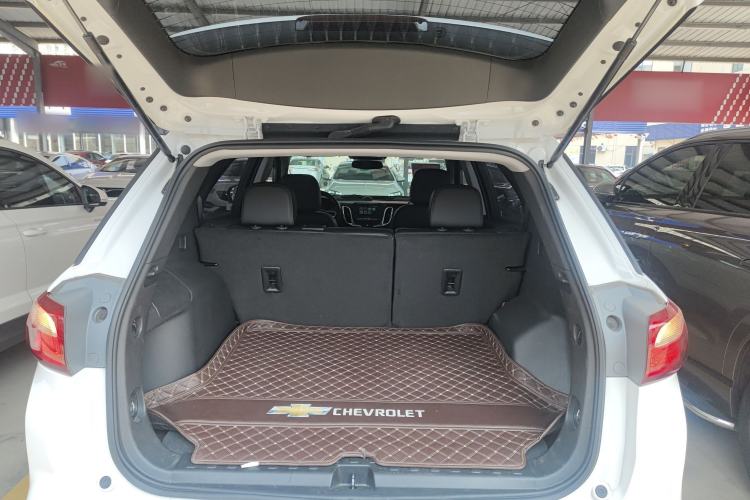 Used Chevrolet Equinox 2019 535T Automatic Chijie Edition China VI Trunk
