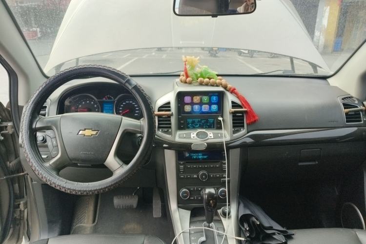 Used Chevrolet Captiva 2017 2.4L Two-Wheel Drive Urban Version 7 Seats
