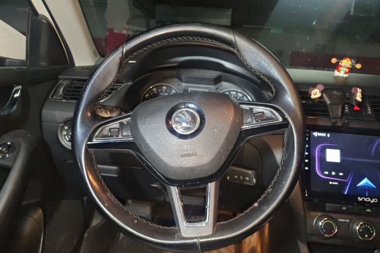 Used Skoda Octavia 2017 1.6L Automatic Smart Drive Edition