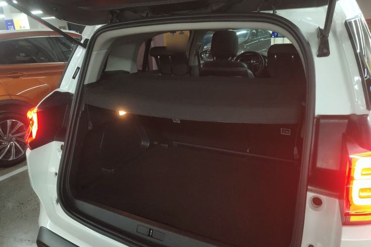 Used Citroen C5 AIRCROSS 2019 350THP Enjoyment Model China V Standard Trunk