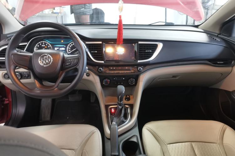 Used Buick GT 2015 15N Automatic Elite Version Center Console