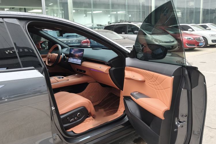 Used Deepal S07 2025 520Max Huawei Qiankun Intelligent Driving ADS SE Pure-Electric Version Interior 7