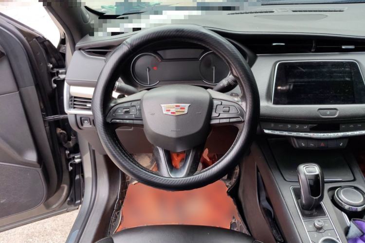 Used Cadillac XT4 2018 28T Two-Wheel Drive Leading Version