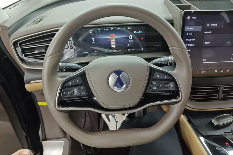 Used Denza D9 2022 DM-i 970 Four-Wheel Drive Prestige Model